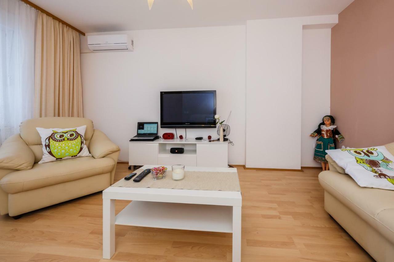 Apartman Lucija Kaštela Exteriör bild